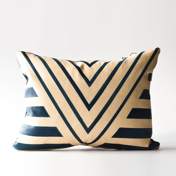 Avoavo Blue Geometric Pillow - 12"x16"